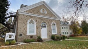 Old Rock Church Bed & Breakfast