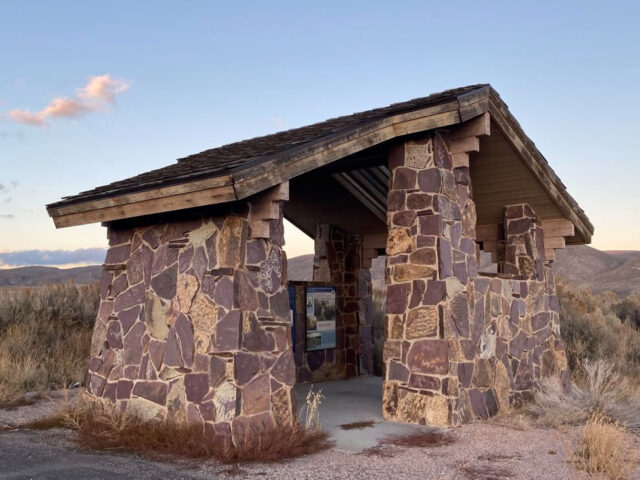 Oregon Trail Big Hill Monument